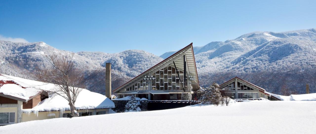 Okushiga Kogen Hotel Yamanouchi  Exterior photo